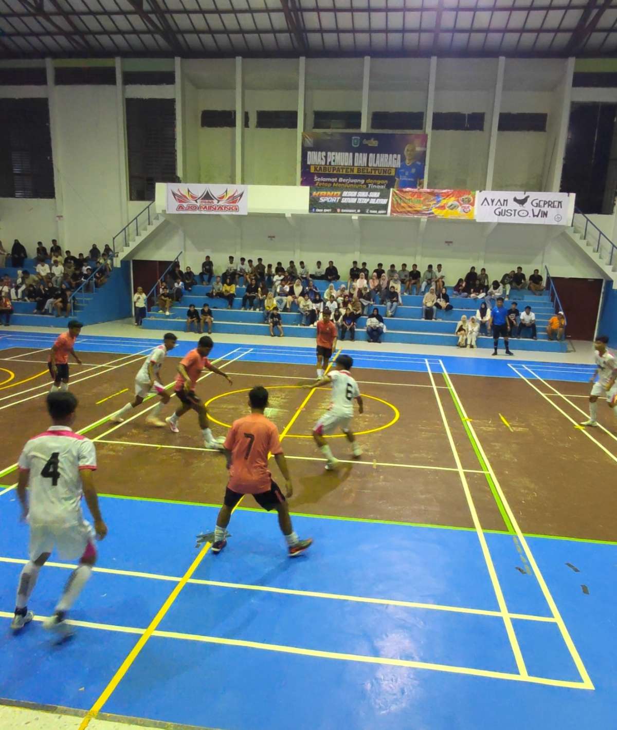 Drama Panas Kano Cup IV 2026! SMPN 2 Kampit X PSB Tumbangkan Raksasa Belitung Selatan, SMAN 1 TP Menang Dramatis di Tengah Kartu Merah