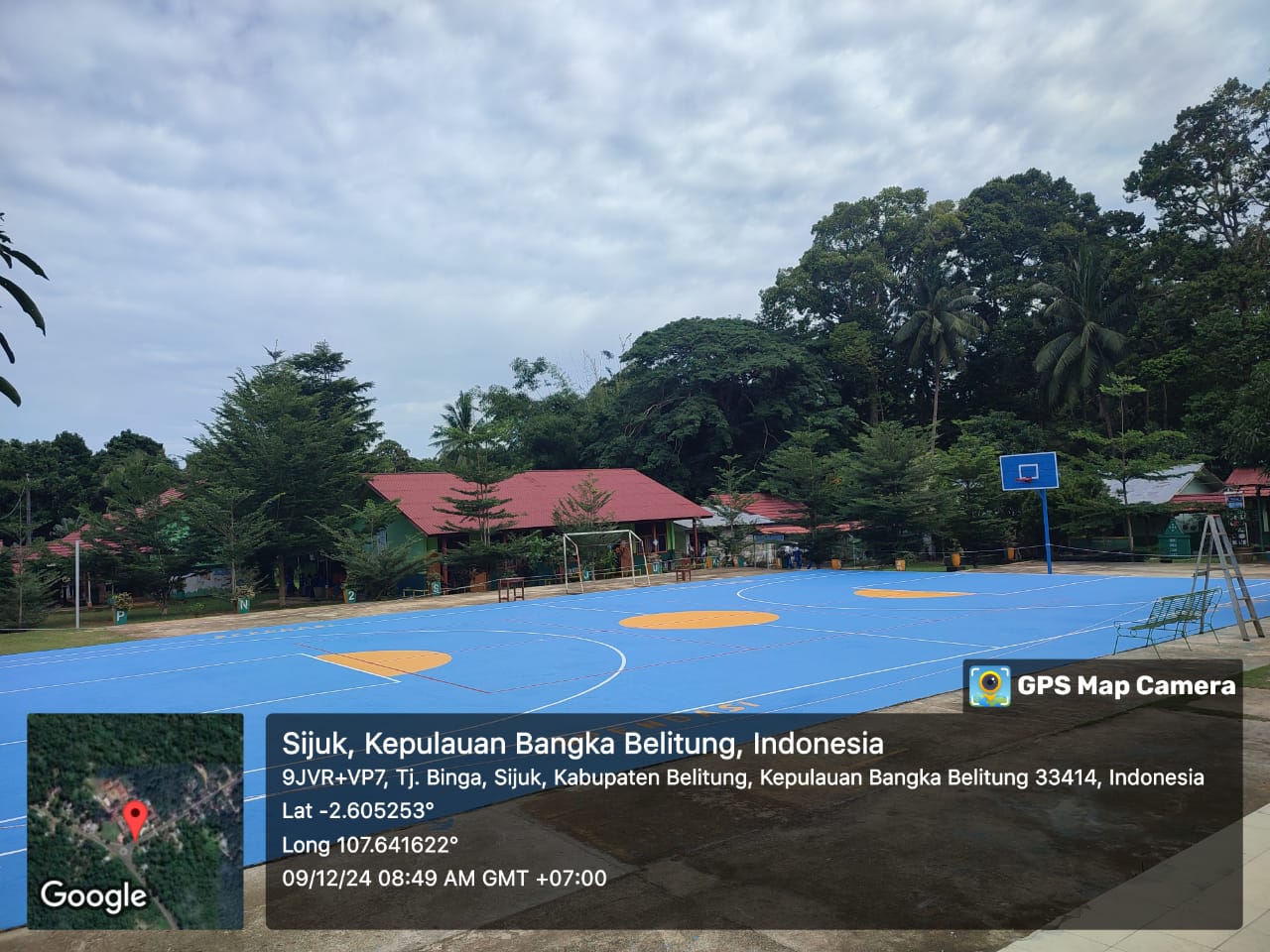 Pembuatan Lapangan